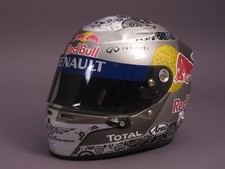 1/2 Arai Racing Helm - Sebastian Vettel - Formel 1 - World Champion - 2010