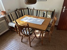 Essecke mit Sitzbank, Tisch ausziehbar, Stühlen alles Massivholz