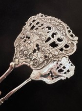 Antike silberne Torten- oder