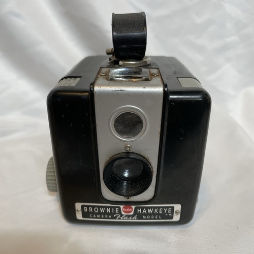 Vintage kodak brownie hawkeye - vintage,