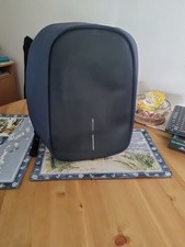 XD Design Bobby Hero Regular Anti-Diebstahl-Rucksack Blau