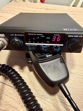 Pan International Mini-Top AM/FM CB-Funkgerät – aus Nachlass