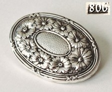 Alte Brosche Relief-Dekor