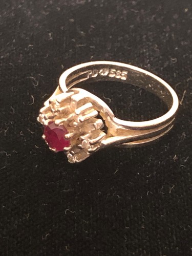 585 gold ring mit - , rubin