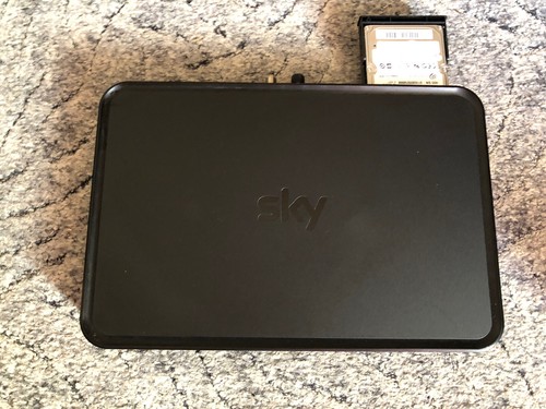 Sky pro esd - +, uhd