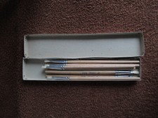 12 Borstenpinsel für Hobbykünstler,  Künstlerbedarf, Rebhan Gr. 4, 16,5 cm