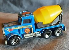 Matchbox 1:80 Peterbilt Cement