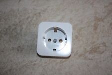 Merten Atelier Steckdosenblende in hellgrau