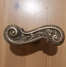 Antiker Fenstergriff Olive Messing Gründerzeit Jugendstil um 1890