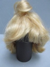 PUPPENPERÜCKE--ECHTHAAR  ? -KOPFUMFANG--ca. 30 cm--BLOND--NEU