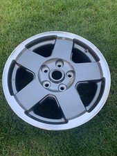 1X Jeep Grand Cherokee WH/Commander Alu Felge  5JS92TRMAB 17X7.5JX43ET Neuwertig