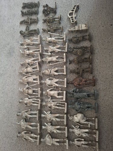 Seltene metallfiguren aus - 6,