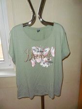 Shirt Gr. 44 khaki mit Schmetterlingen Neu