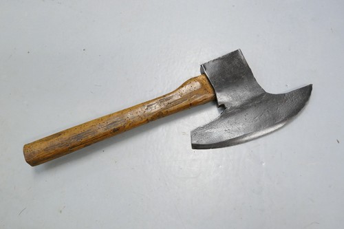 Altes breitbeil rechts - altes,