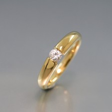Ring in 750/18k Gelbgold mit