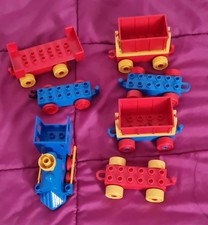 Lego Duplo Eisenbahn Lok 6 Anhänger zum Schieben