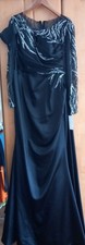Elegantes schwarzes Abendkleid mit Strass, Schleppe & langen Ärmeln – Gr. 38