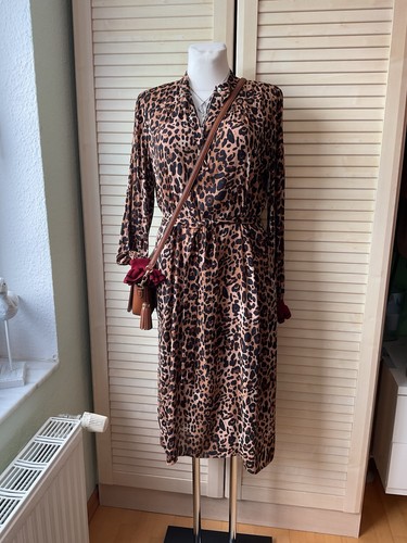Tolles kleid midilänge von - in,