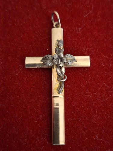 Schönes schaumgold kreuz - schaumgold,