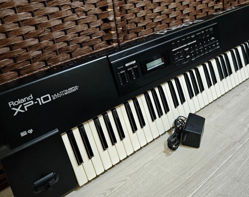 Roland synthesizer - roland,