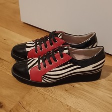Laura Amat edle Designer Halbschuhe Schnürschuhe 40 neu Design:Zebra/Rot/Schwarz