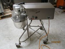 SOLIA M 30 Küchenmaschine mit Untergestell  Gemüseschneider Teigmaschine