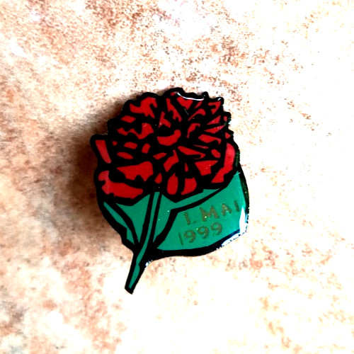 Mai 999 pin - 1.mai,