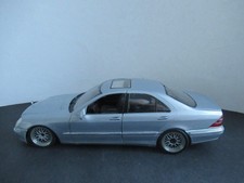 Modellautos 1:18 Maisto