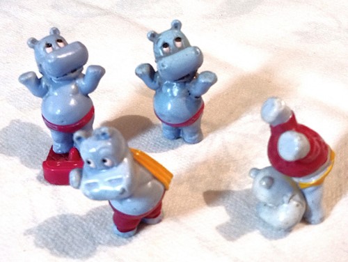 Überraschungseier-Figuren