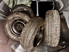 4x All Wetter Reifen 175/65 R14