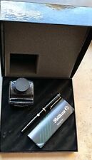 PELIKAN M150 Füllhalter mit Tintenfaß in großer Box