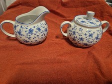  Arzberg Porzellan Zuckerdose und Milchkännchen  Blaublüten Dekor