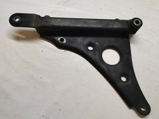 Yamaha YP125 Majesty SE061 Auspuffhalter, Halter, Auspuff B4543