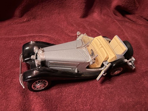 Modellauto mercedes benz - 1:20,