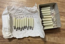 24 große Kerzen für