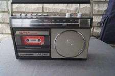 Gepflegter Radio Kassetten