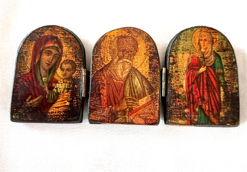 Altes kleines triptychon - triptychon, auf