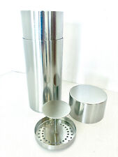 Stelton Dänemark:  Cylinda-Line  Edelstahl Cocktailshaker designed Arne Jacobsen