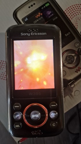 Sony ericsson w395 blush - ericsson,