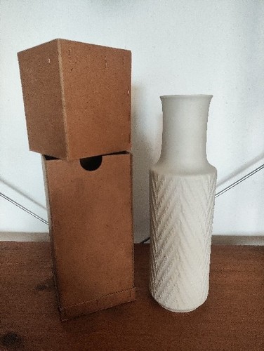 Hutschenreuther hohenberg vase - hutschenreuther,