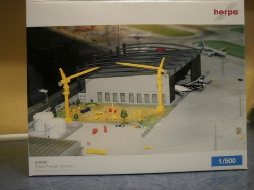 Herpa wings 500 - 1:500, hangar