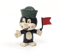 R. Kauka Figur Pauli mit Fahne