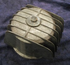 Honda Boldor 750 Ölfiltergehäuse Feder Bolzen