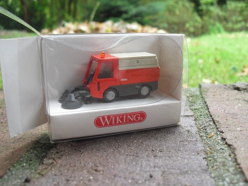 Wiking 657 kehrmaschine - wiking, hako