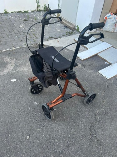 Rollator faltbar leicht - faltbar,