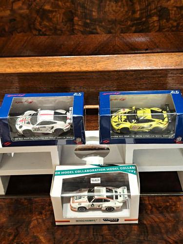 Porsche 935 2 x - x,