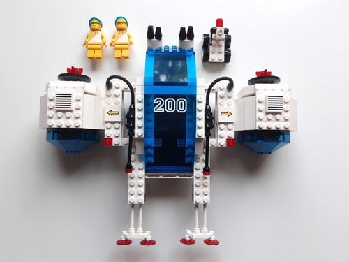 Lego space futuron - space,