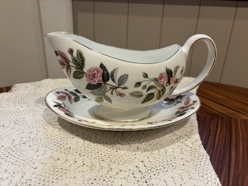 Wedgwood vintage hathaway rose - vintage,