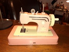 CASIGE Kindernähmaschine Spielzeug Nähmaschine rosa weiß beige