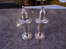 Elegantea Paar Salzstreuer und